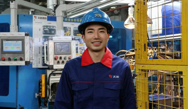 侯斌：从职场新人到新型工匠